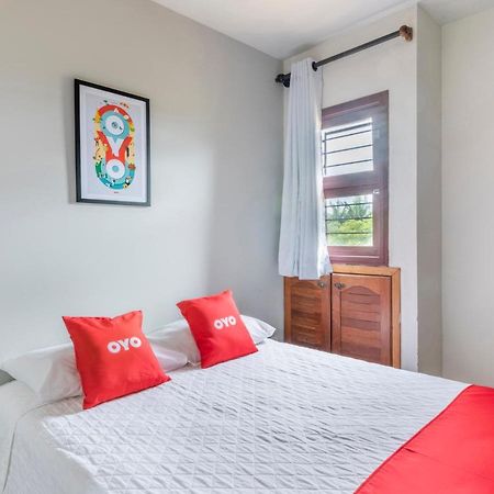 Oyo Portal Torres Hotel 帕苏迪托雷斯 外观 照片