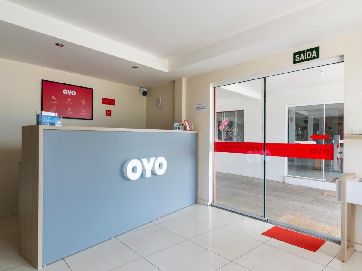 Oyo Portal Torres Hotel 帕苏迪托雷斯 外观 照片