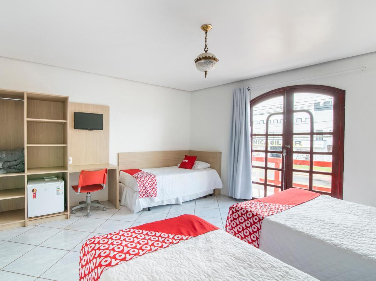 Oyo Portal Torres Hotel 帕苏迪托雷斯 外观 照片