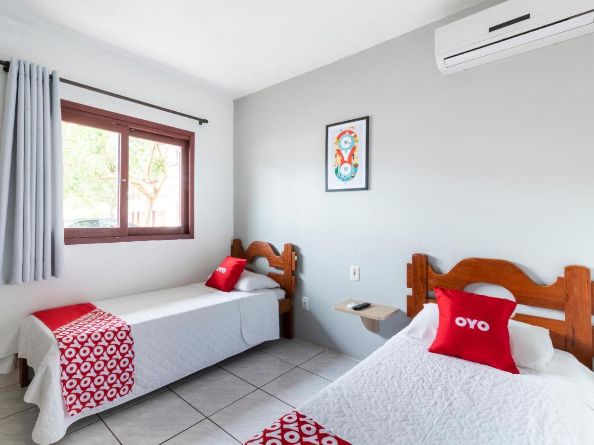 Oyo Portal Torres Hotel 帕苏迪托雷斯 外观 照片
